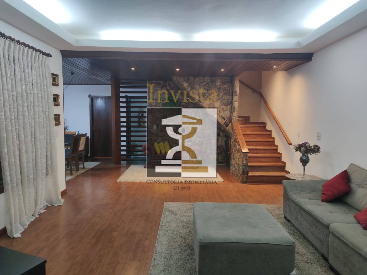 Casa à venda com 5 quartos, 357m² - Foto 16