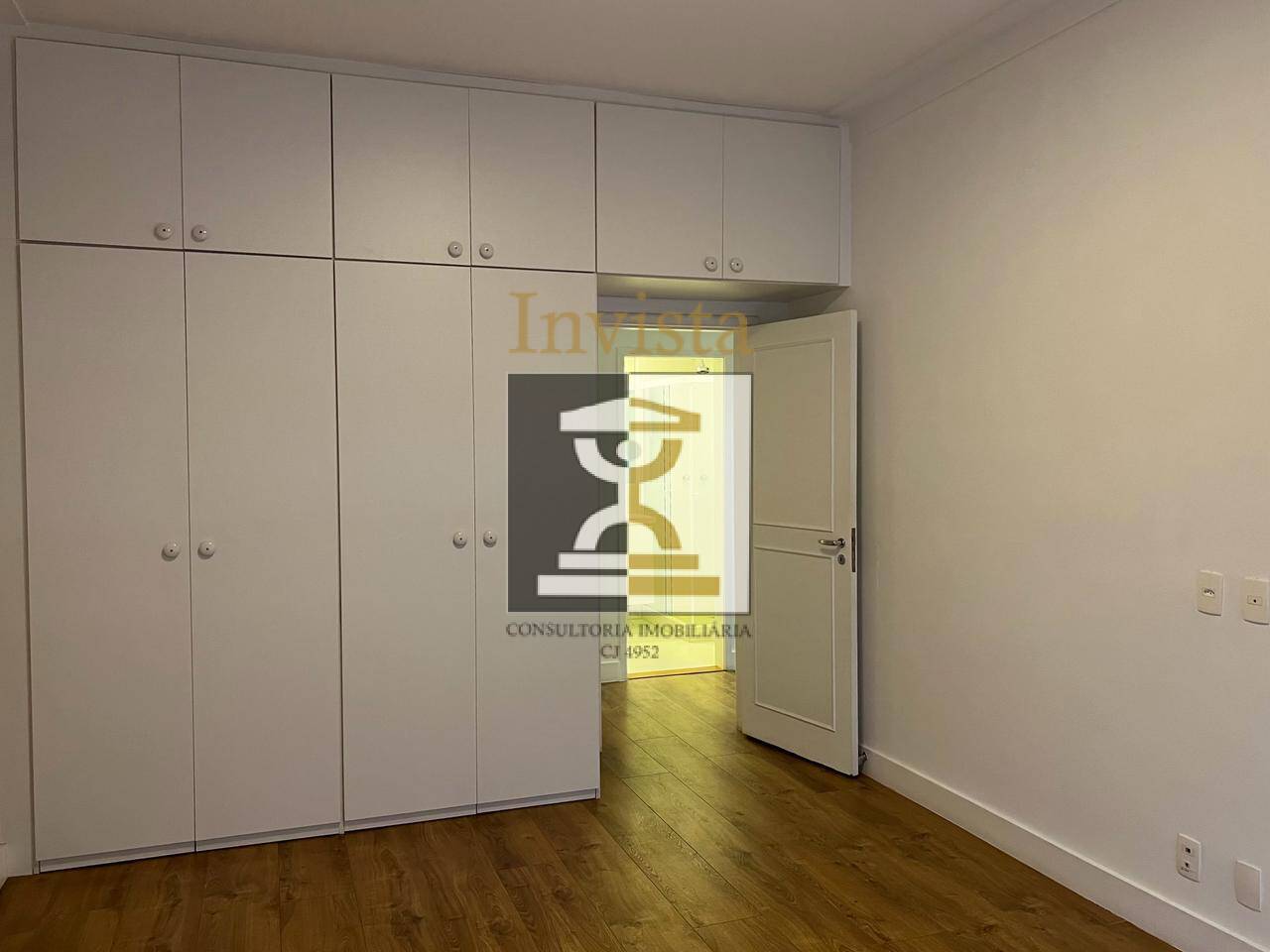 Apartamento para alugar com 3 quartos, 300m² - Foto 25