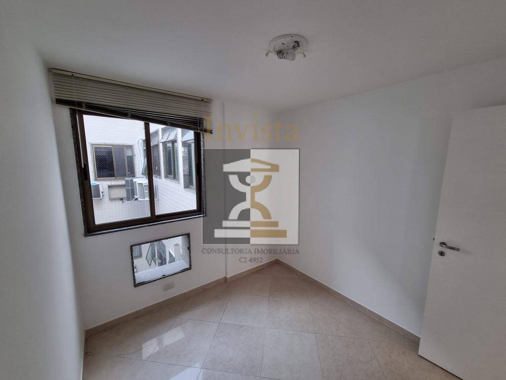 Apartamento para alugar com 3 quartos, 85m² - Foto 11