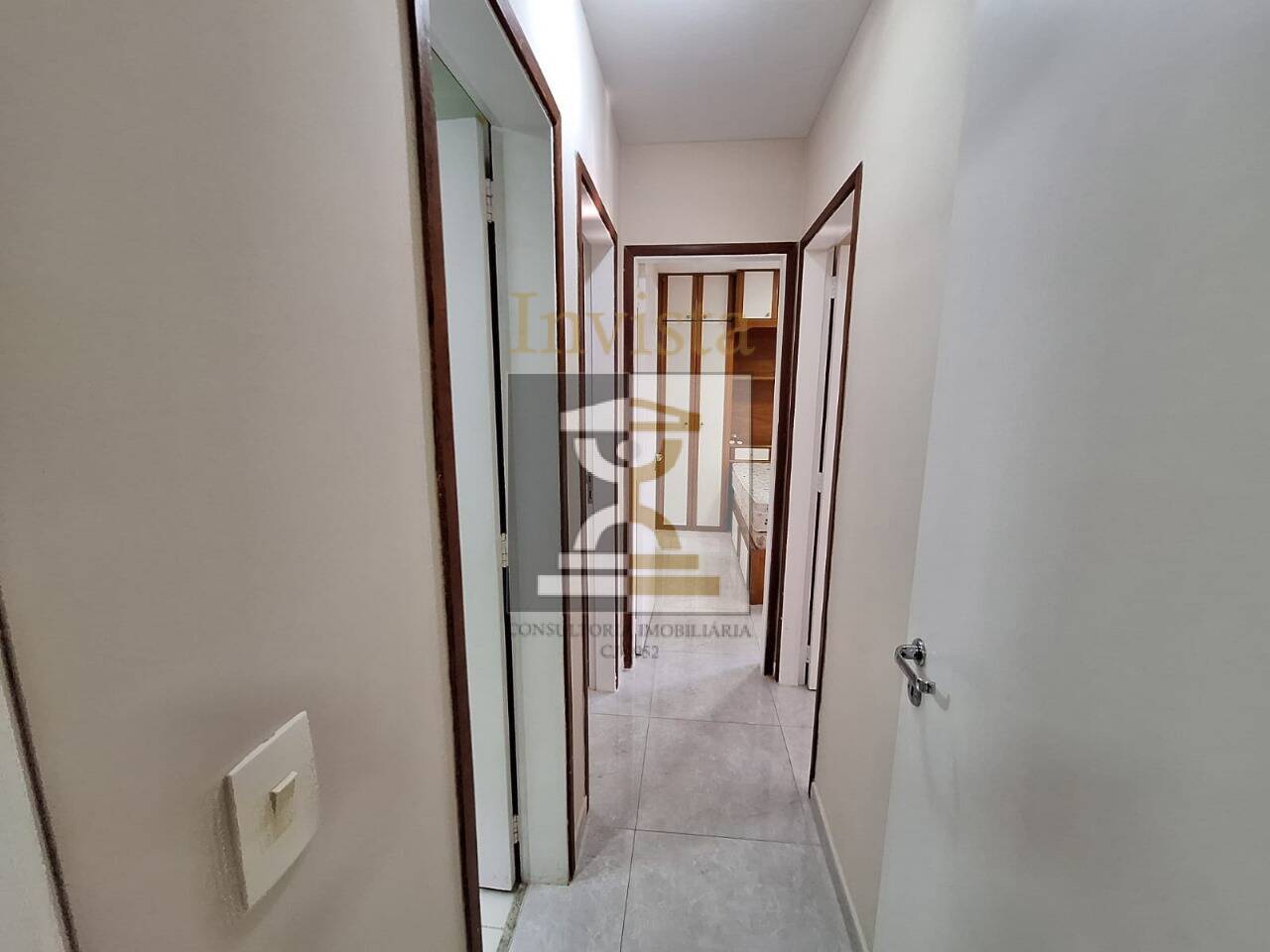 Apartamento à venda com 3 quartos, 110m² - Foto 7