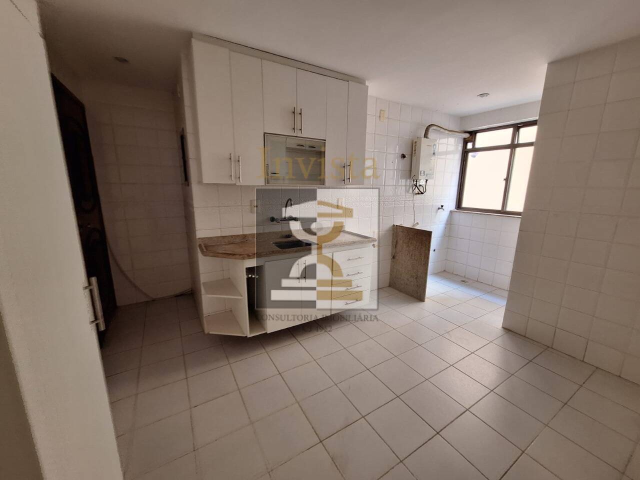 Apartamento à venda com 3 quartos, 119m² - Foto 17